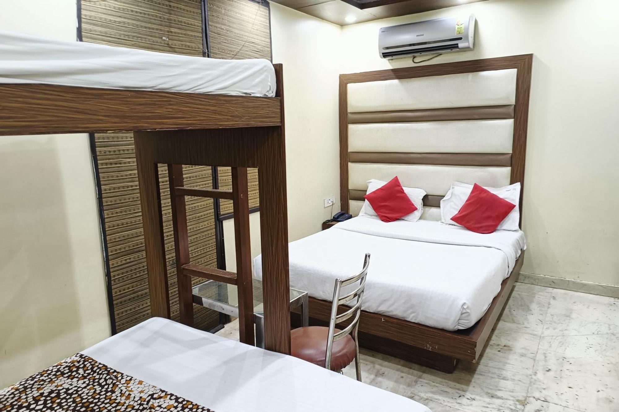 Spot Inn Hostel Nueva Delhi Exterior foto